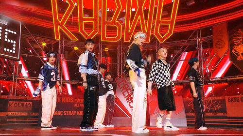 스트레이 키즈, 성장 서사 담은 앨범 카르마 발매