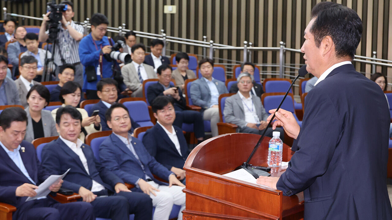 정청래, 김문수 '미 대사관 수류탄' 발언에 "사과 않으면 법적 조치"