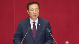 특검, '내란 가담 혐의' 박성재 전 법무장관 소환