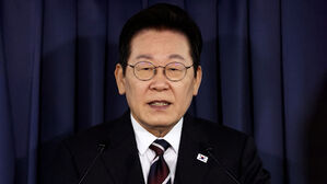 [여담야담] 이 대통령 "야당과 대화"…정청래 "나는 궂은 일"