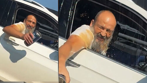 휙 칼치기 하더니…옆 차 향해 커피 뿌리려다 자업자득