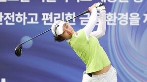 '신인' 전승희, KLPGA 투어 KG 레이디스 오픈 첫날 단독 선두