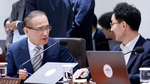 위성락 "트럼프 APEC참석 가능성 높아…김정은은 조심스러워"