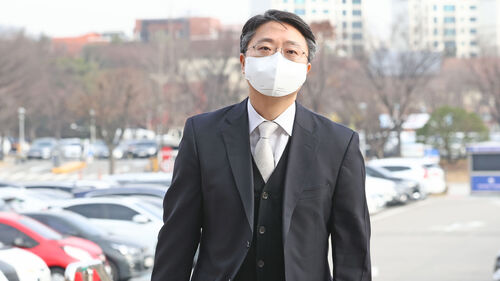 해병특검, '이종섭 출금해제 심의' 현직 부장검사 참고인조사