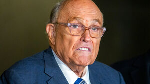 '트럼프 개인 변호사' 줄리아니 교통사고로 중상