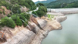 강릉 오봉저수지 저수율 14.1%&hellip;연일 내림세에 우려 지속