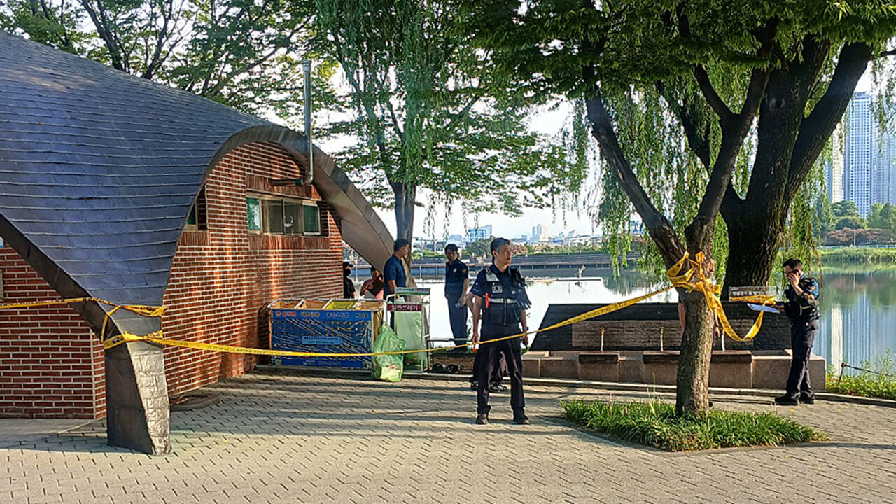 육군 대위 '총상 사망'…실탄 소지 유원지까지 이동, 제재 없었다