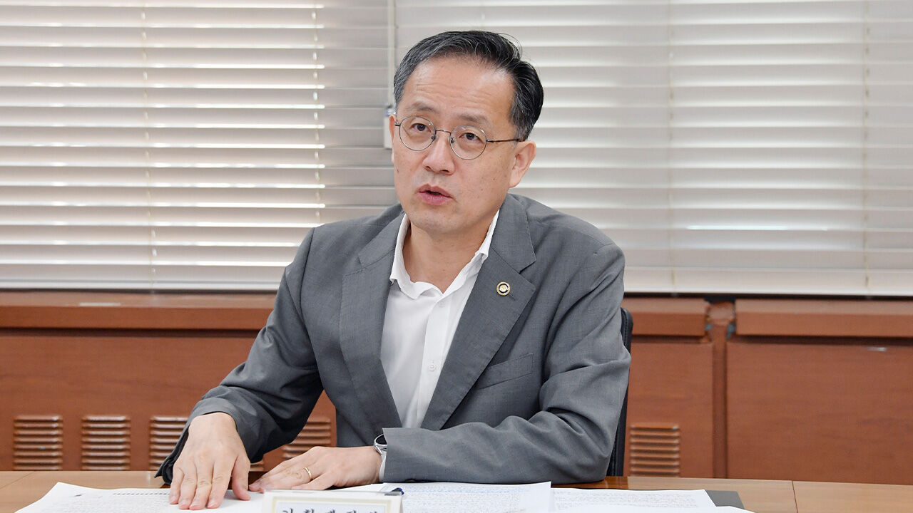 정부 "먹거리 물가 안정에 만전…추석 성수품 선제 점검"