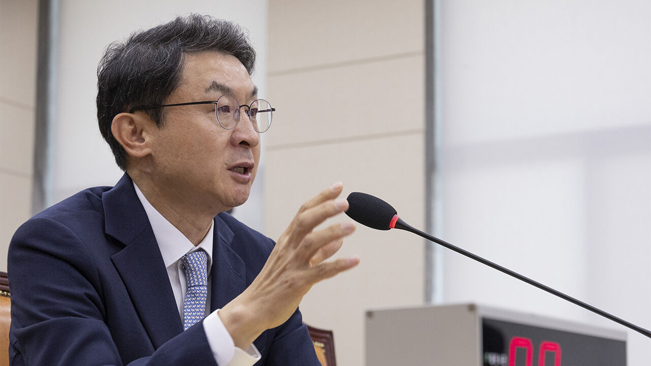 이억원 후보 "강남 아파트 시세차익, 도덕적 비난 가능성 인정"