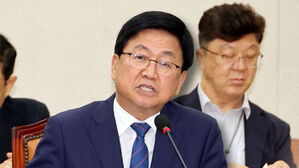 '음주운전·이념 편향성' 공격…'3선 교육감' 엄호