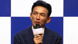 황정민, '미세스 다웃파이어'로 10년 만에 뮤지컬
