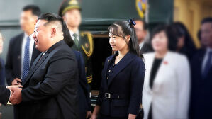 12살 김주애 외교무대 등장…4대 세습 굳히나