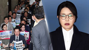 국힘 압수수색 재시도&hellip;"김건희, 직&middot;간접 국정 관여"