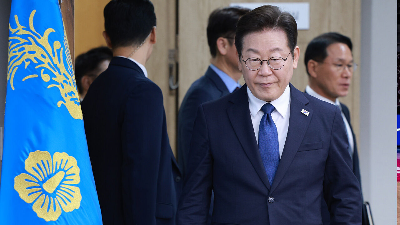 이 대통령 "장바구니 물가 우려…유통 구조 합리적 개혁해야"