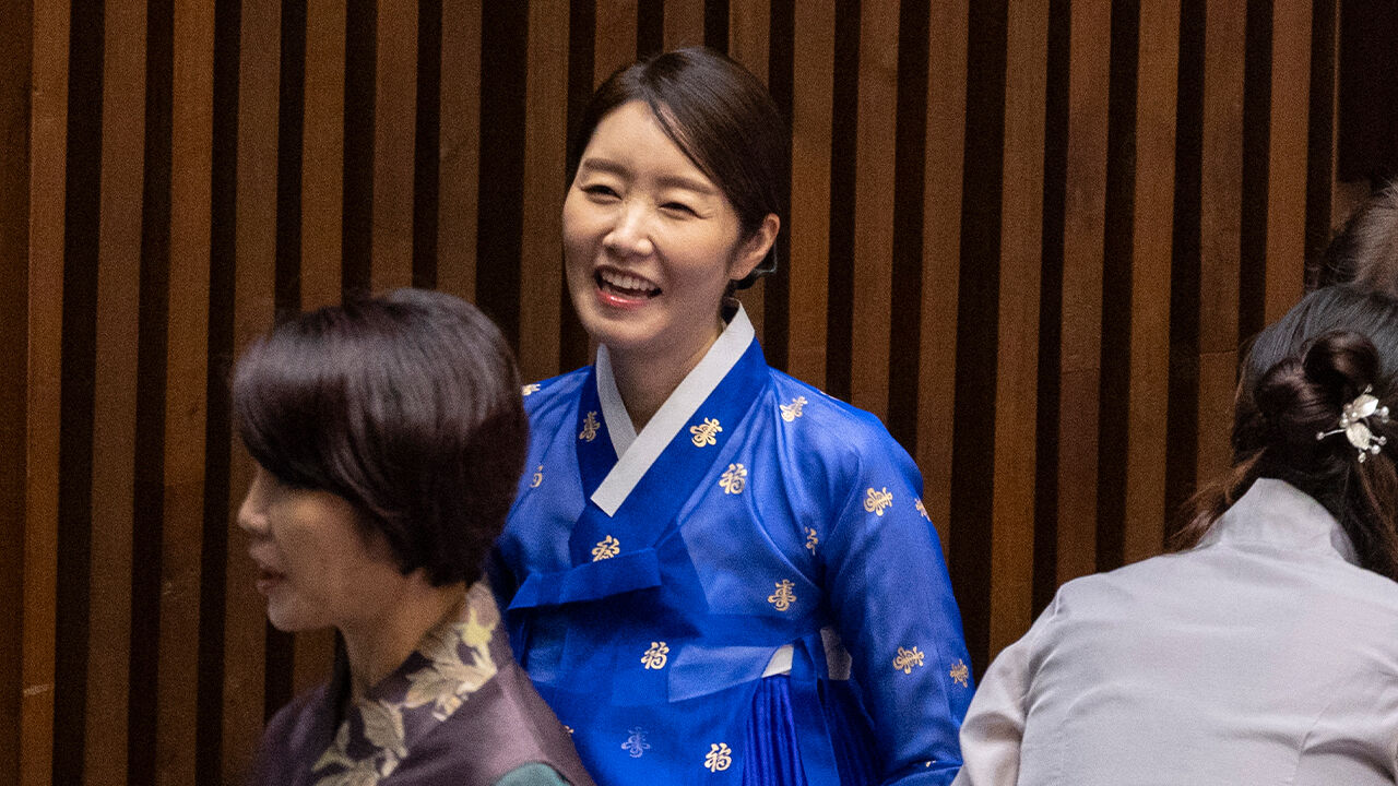 '여가장관 낙마' 강선우 외통위로…"새로운 여정 시작"