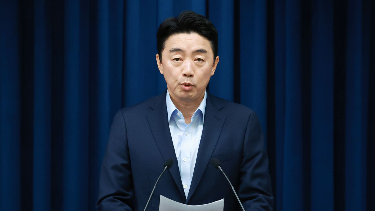 대통령실 "비혼 동거·출산 관련 제도 개선 방안 검토"