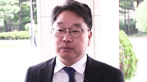 총장 대행 "개명 위기, 검찰 잘못 때문&hellip;깊이 반성"