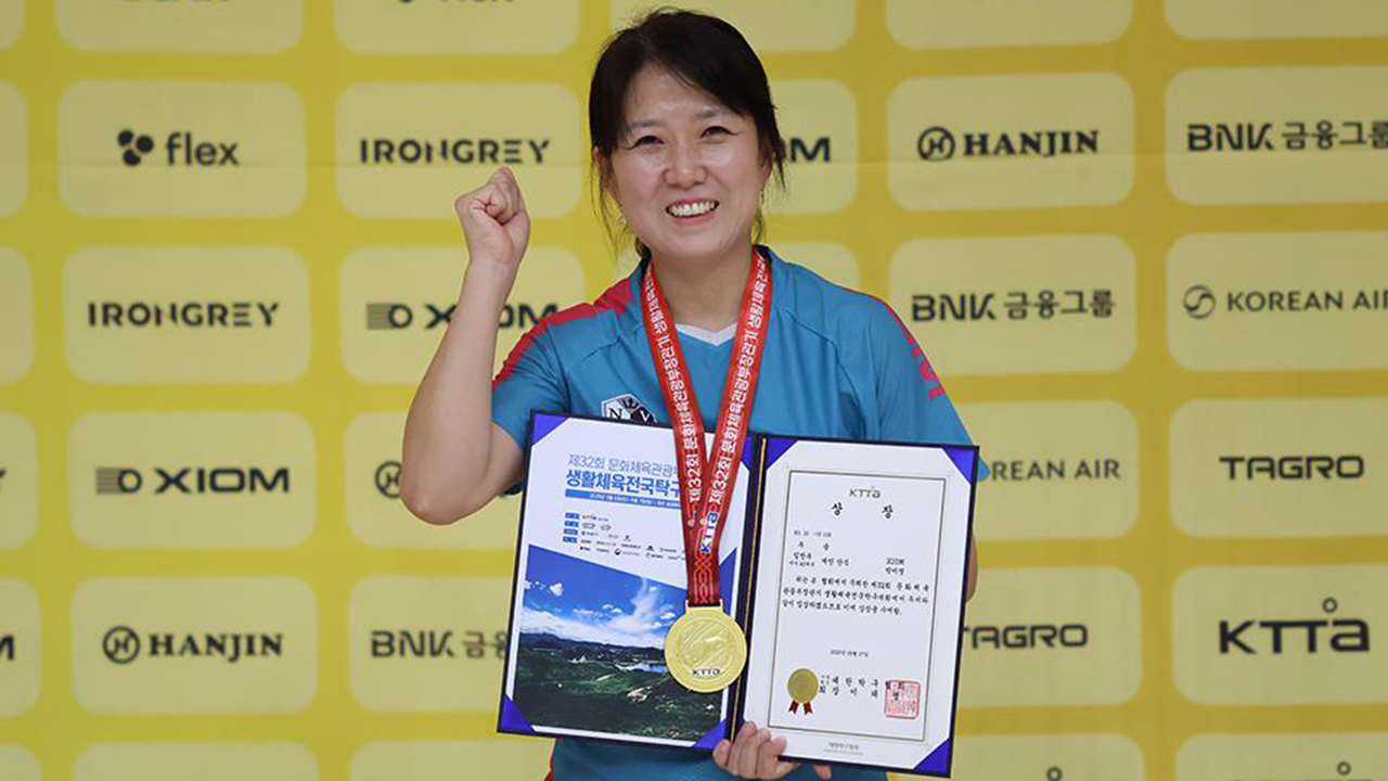 왕년의 '수비 달인</font>' 박미영, 생활</font>탁구 국가대표로 발탁