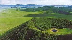 20대 여성 몽골 화산서 추락사&hellip;정상 부근서 돌풍으로 중심 잃어