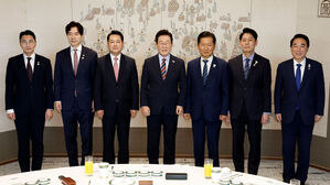 이 대통령-여야 대표, 민생경제협의체 구성 합의&hellip;공통공약 논의