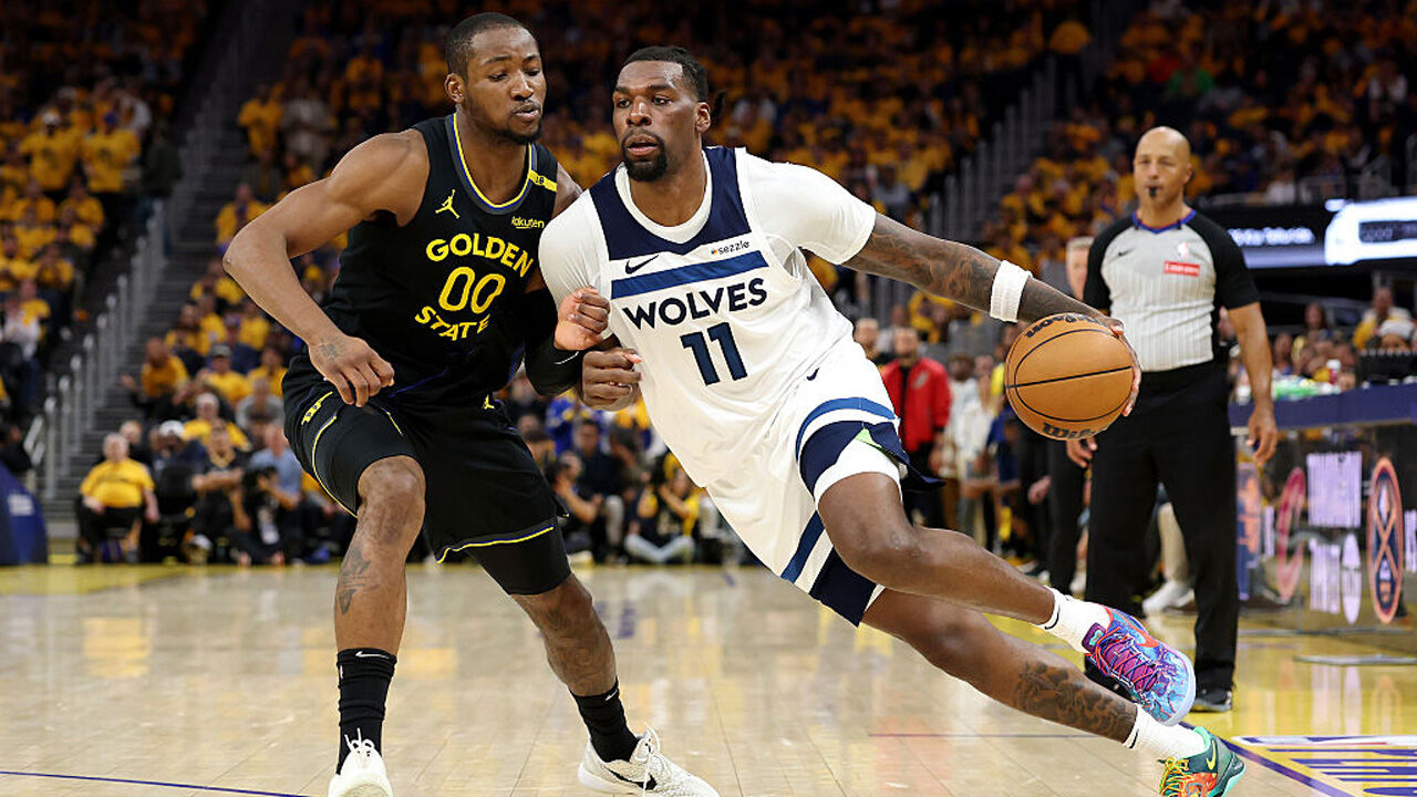 NBA 올해의 식스맨 출신 나즈 리드 누나, 남자친구 총격에 사망