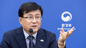 환경장관 "기존 원전 활용 '탈원전' 아냐&hellip;신규 건설은 공론화"
