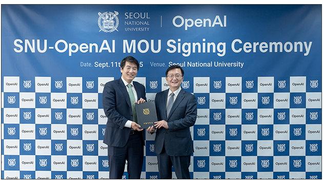 서울대와 생성형 AI를 활용하는 연구, 교육 관련 MOU를 맺고 있는 오픈AI (유홍림 총장-제이슨 권 CSO)