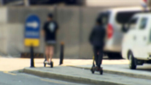 킥보드로 사람 치고 뺑소니