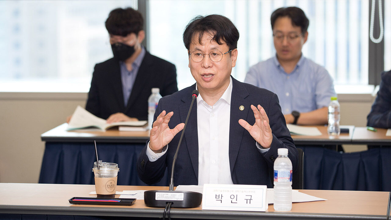 기초연구 과제, 내년부터 유형별 조정제 도입