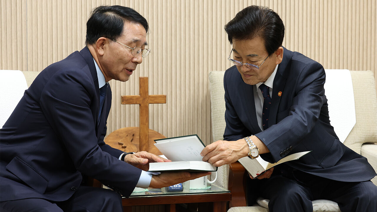 정동영 "남북, 현실적으로 두 국가…'적대적' 관계가 문제"