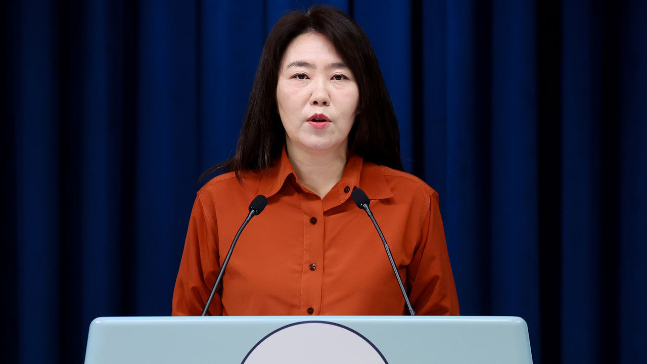대통령실 "관세협상, 한미 간 영점 맞추는 중…최대한 방어"