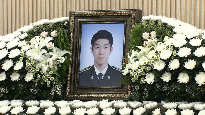 "'영웅' 만들자며 함구 지시"…고 이재석 경사 동료들의 폭로