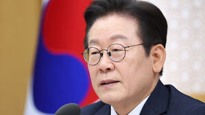 '4년 연임 개헌&middot;권력기관 개혁'&hellip;정부, 123대 국정과제 확정