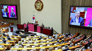 국회 대정부 질문 이틀째…'구금 사태'·'관세 협상' 쟁점