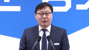 '이화영 조사 중 술 반입' 확보…"외부 음식 반입 덮었다"