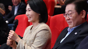 이 대통령, 부산국제영화제 방문…"영화산업 지원 의지 전달"