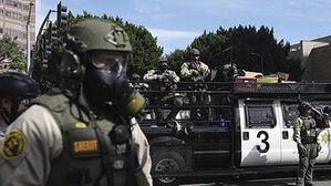 캘리포니아, 이민 단속 요원에 "마스크 착용 금지"&hellip;"주 정부 권한 밖"