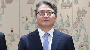 유엔 차석에 1급 출신 이례적 인사&hellip;법조인 출신 대사 보좌