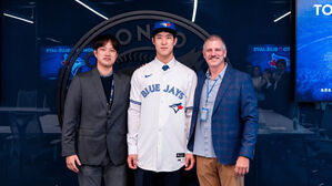 MLB 토론토 공식 입단한 투수 문서준 "실패 두려워하지 않겠다"