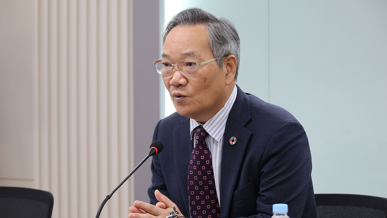 1기 국교위 정면 비판한 전 상임위원 "교육부 들러리·박수부대 전락"