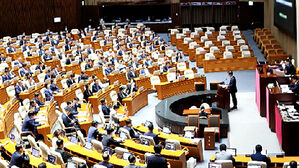 정부조직법 등 4개 상정…4박5일 필리버스터 돌입했다