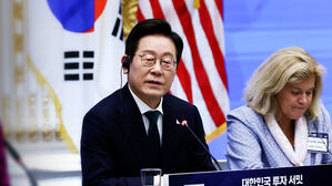 "북, 핵무기 충분히 확보한 듯…대대적 시장 체질 개선"