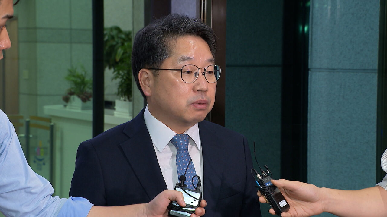 검찰총장 대행 "충분한 논의 없이 검찰 폐지되는 현실 참담"