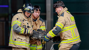 전산실 한때 '160도'…초기 진화 발목잡은 요소들
