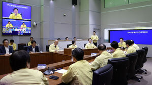 이 대통령 "국정 최고 책임자로서 송구…화재 대비책 없었다"