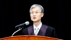 [여론조사] '조희대 사퇴' 찬성 48%…'검찰청 폐지' 찬성 52%