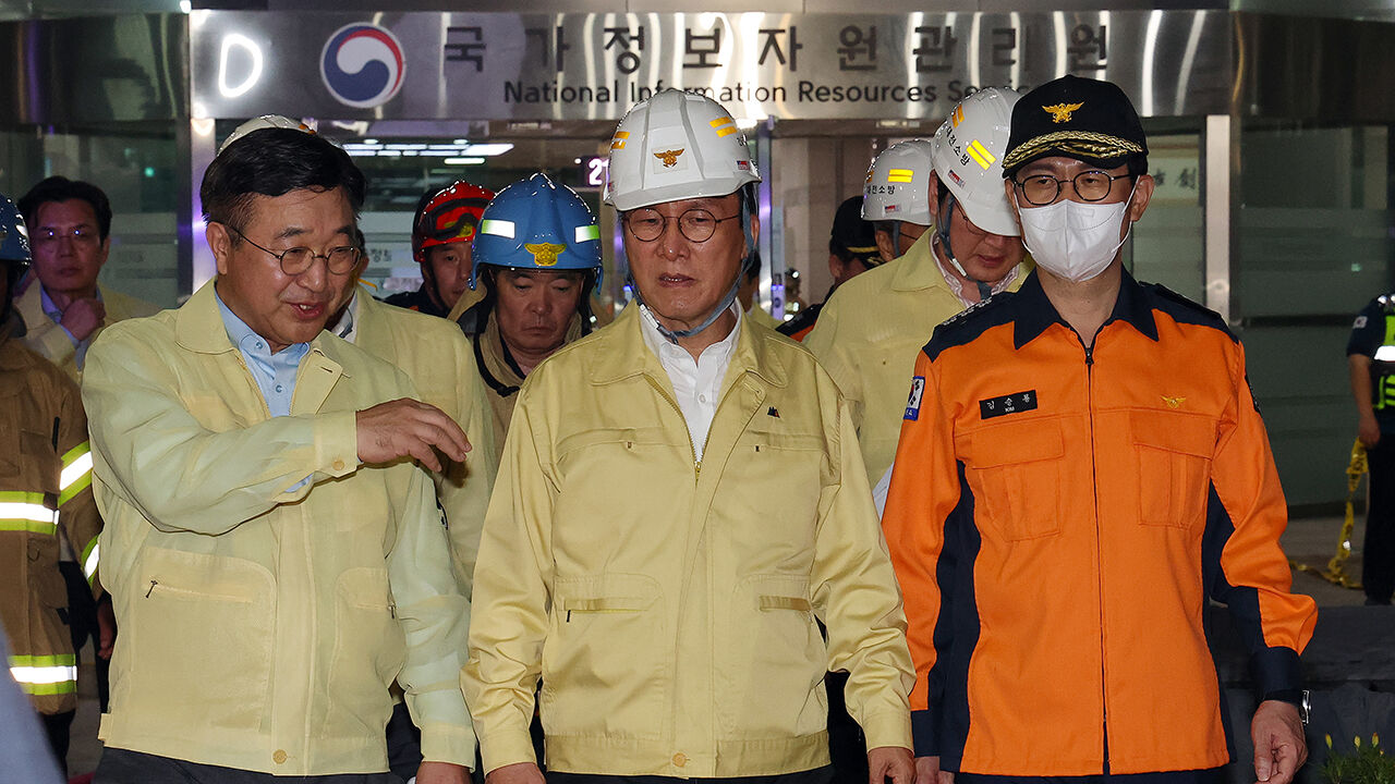 행안장관 "화재로 중단된 행정서비스, 민간 클라우드로 복구"