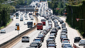 추석 연휴 '대이동'…3천2백만 명 국내외로