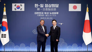 이 대통령, 이시바 일본 총리와 한일정상회담&hellip;"셔틀 외교 정착"