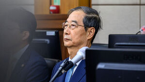 "계엄 위헌?" 묻자 즉답 피해…"국가발전엔 저해"